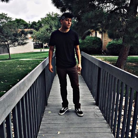 Meet your Posher, Bryan - Picture 1 of 1